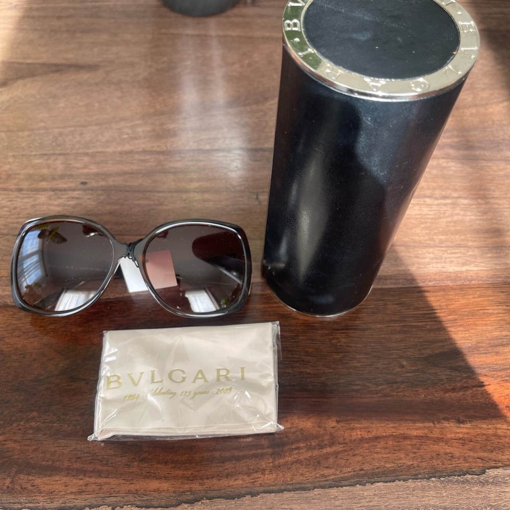 BVLGARI Dark Brown Women's Sunglasses. 🖤🤎🖤🤎